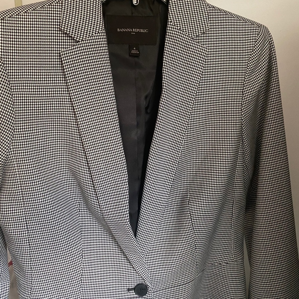 Jacket - Picture 3 of 6